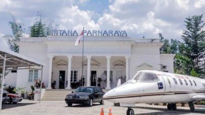 Istana Parnaraya menjadi wisata unik yang memiliki daya tarik tersendiri dengan menggabungkan karya seni.