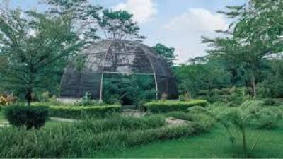 Kebun Raya Terbaik Berwisata Sembari Belajar, Ada Unsur Kebudayaan Cerita Pewayangan