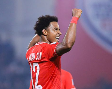 Pemain naturalisasi Vietnam Nguyen Xuan Son