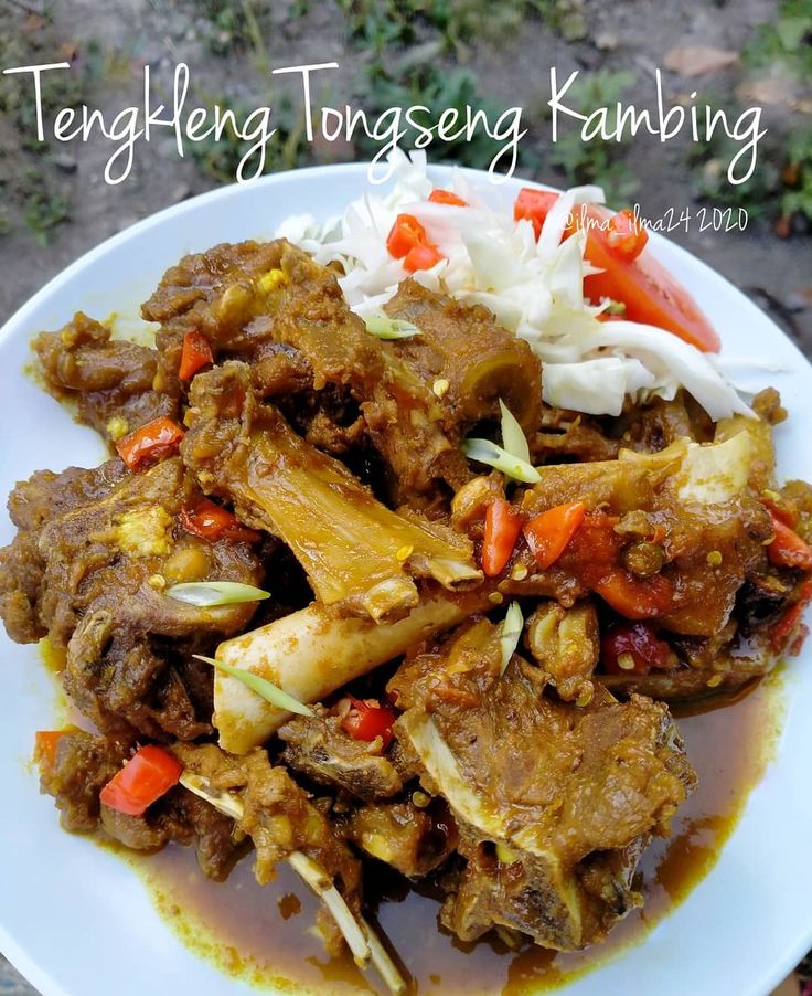Tengkleng kepala kambing jadi makanan khas Klaten