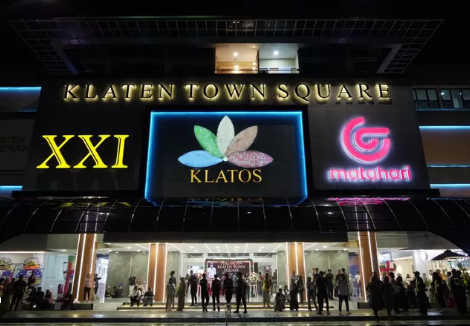 Hadirnya Mall Modern Klaten Town Square ( Klatos )