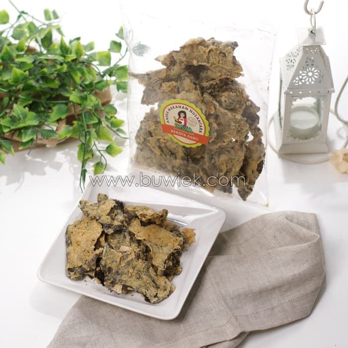 Kripik Paru oleh-oleh khas Klaten yang wajib untuk dicicipi.