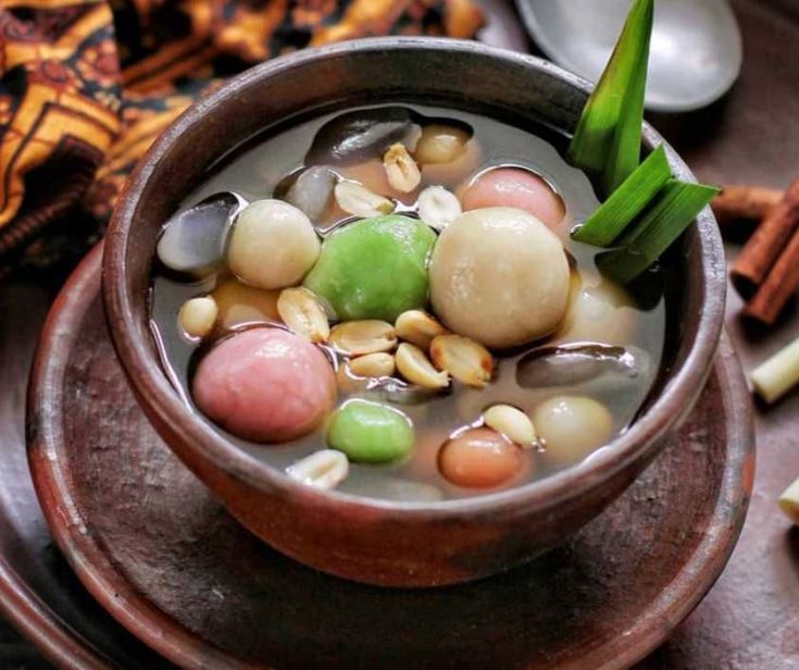 Wedang Asli Solo yang Buat Ketagihan, Penasaran Nggak Sih