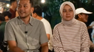 Ditemani Sang Istri, Walikota Solo terpilih Respati Ardi Nikmati Alunan Musik Triwindu Jazz