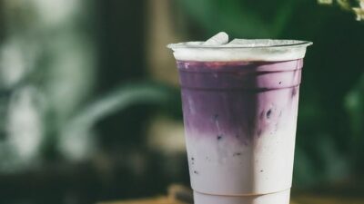 Minuman Segar Es Dawet Cendol Ubi Ungu Khas Karanganyar