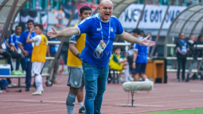 Bojan Hodak Memimpin PERSIB Bandung Dengan Kemenangan
