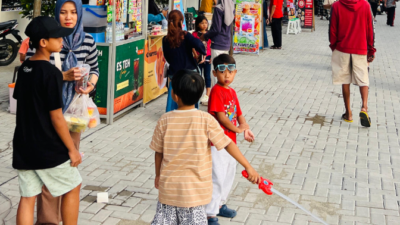 Bazar UMKM di bulan ramadan di kawasan Sentra Industri Kreatif dan Kerajinan (SIKK) sragen Temukan Aktivitas UMKM