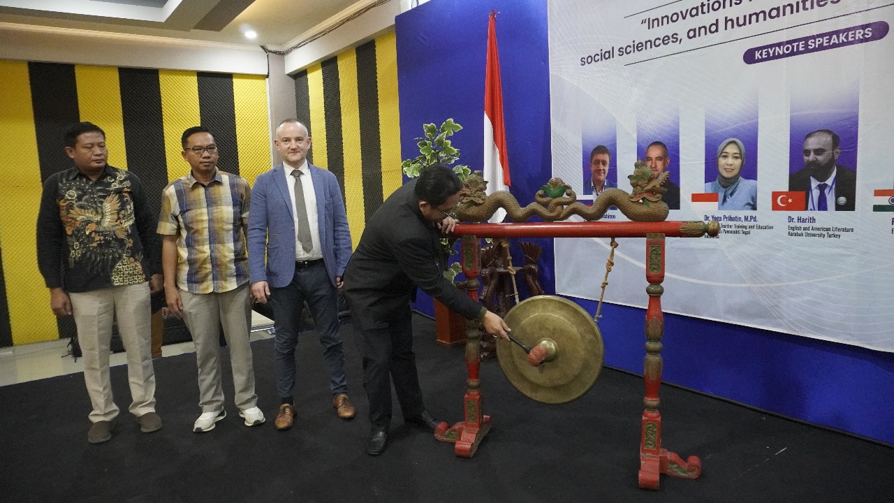 UPS Tegal adakan konferensi