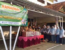 SMP Negeri 2 Tarub Berbagi 500 Box Makanan dan Buka Puasa Bersama