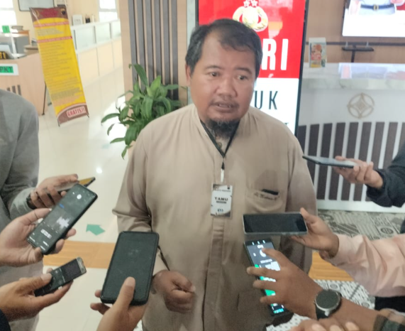 Warga mengadukan Rumah makan