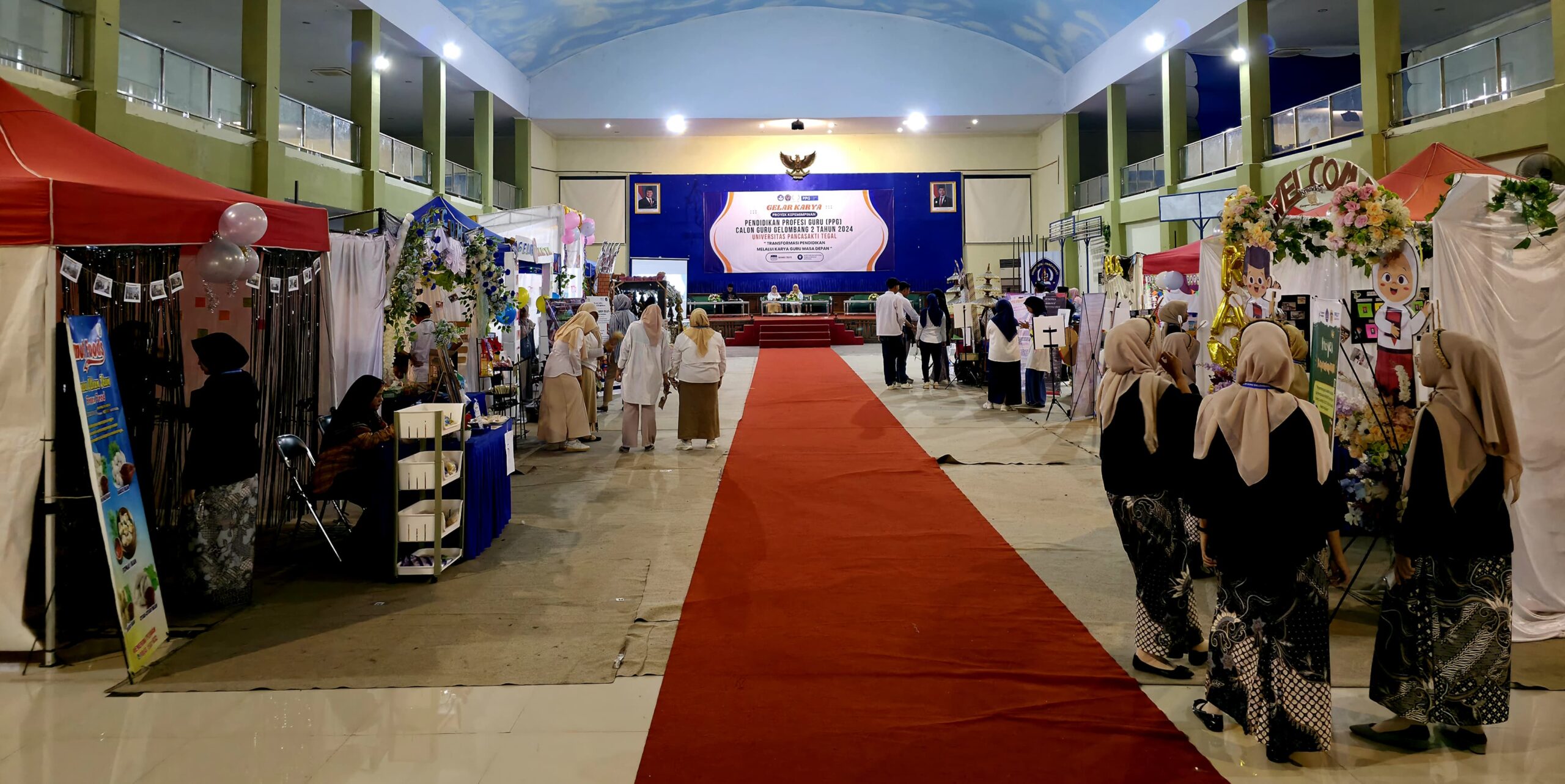 Luar biasa! melalui transformasi