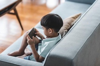 Mengenali Konten Negatif di Lingkungan Digital