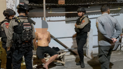 Warga Nayu Ditangkap Polisi