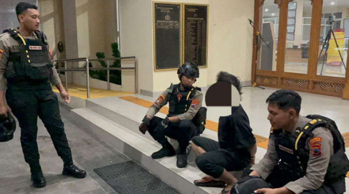 Konflik Kakak-Adik di Danukusuman, Solo