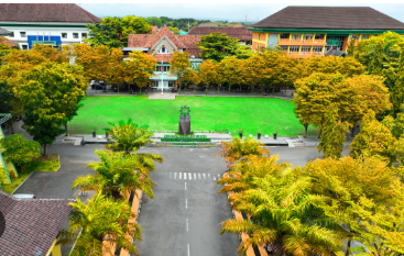 Kampus negeri di Solo menghadirkan suasana