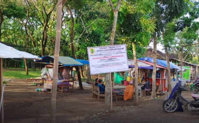 Retribusi harian sebesar Rp 30 ribu