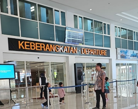 Bandara Adi Soemarmo Resmi Menjadi Bandara