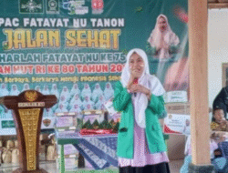 Dalam rangka Harlah dan HUT RI ke-80, Ribuan Kader Fatayat NU Tanon Menyemarakkan Jalan Sehat
