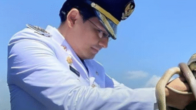 Bupati Indramayu Lucky Hakim Viral