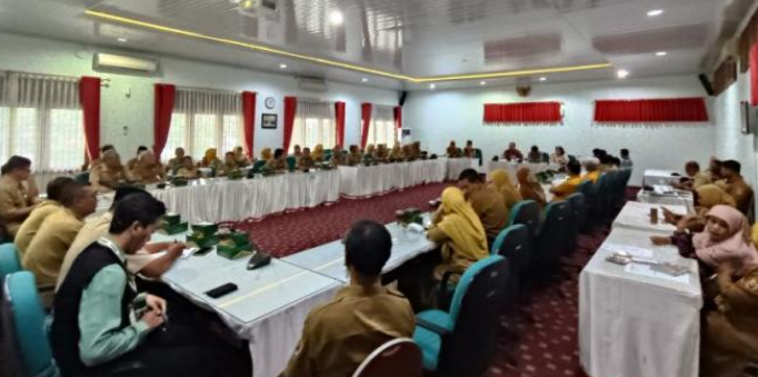 Ironi Nasib Bidan Sukarela