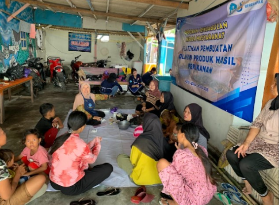 Pelatihan Pengolahan Bakso Ikan dan Ekado