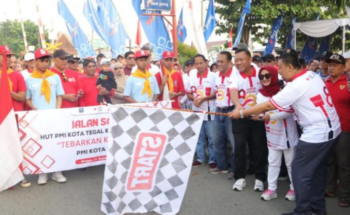 Jalan sehat HUT ke-80 PMI Kota Tegal