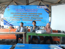 Tim Abdimas UPS Gelar Pelatihan