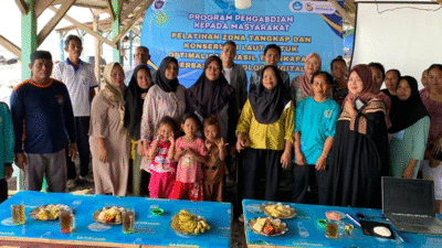 Tim Abdimas UPS Gelar Pelatihan