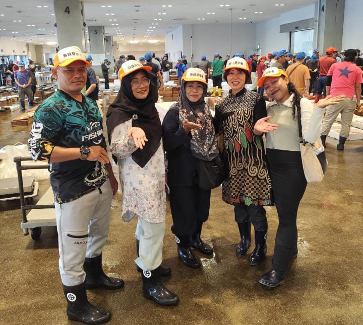 Sungguh Menarik! Pelabuhan dan TPI