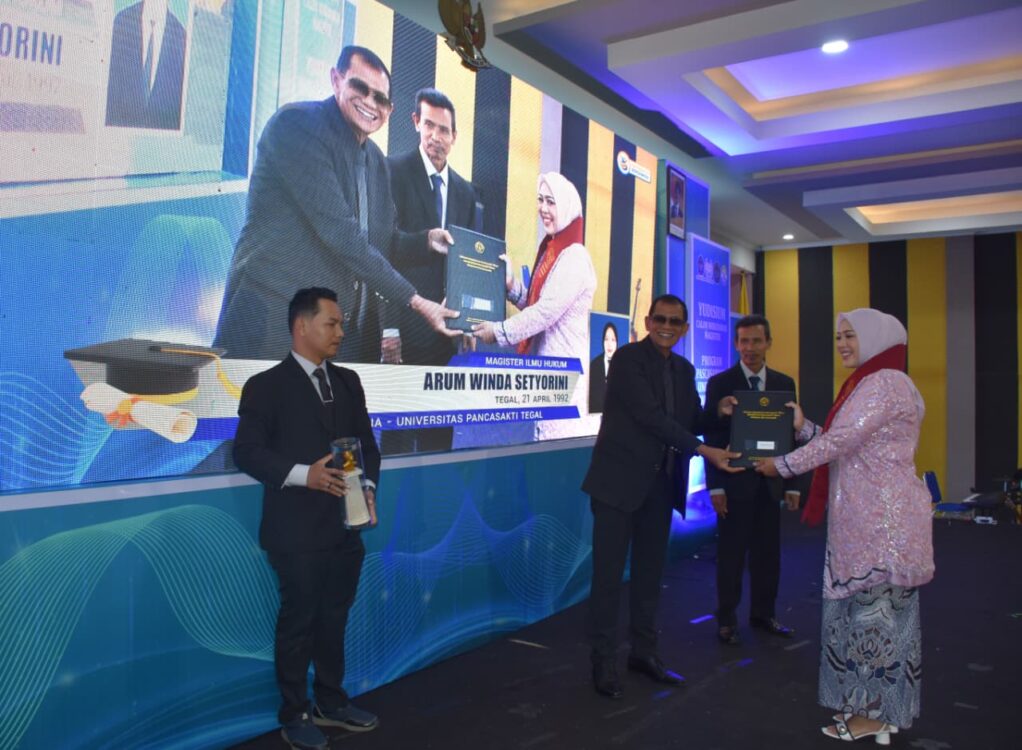 Ciptakan alumni Pascasarjana UPS