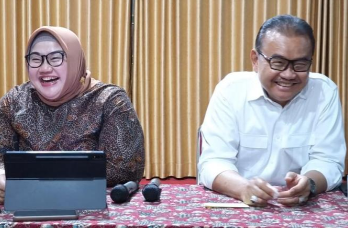 Mbak Yuni Mantan Bupati Sragen