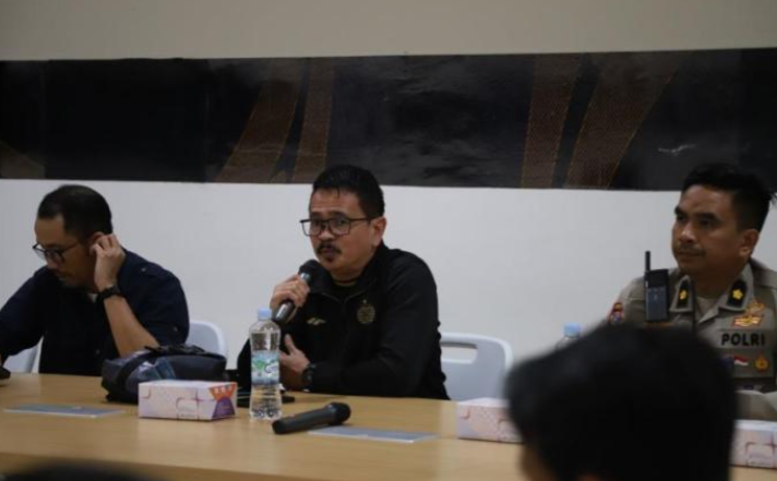 Pertandingan Persija Vs PSBS di Stadion