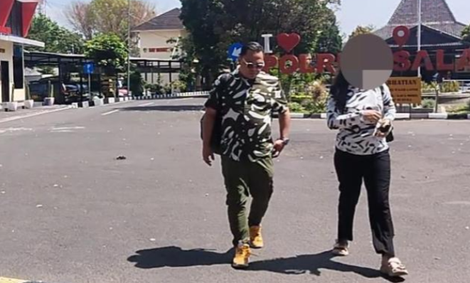 Pemilik karaoke korban BLN