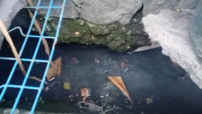 Warga Keluhkan Limbah dari SPPG Banyuanyar 3, Minta Dapur Ditutup