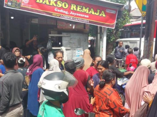 Bakso Remaja Gading Langsung