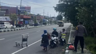 Seorang Wanita Bikin Resah Warga Dekat Pabrik SGM Klaten