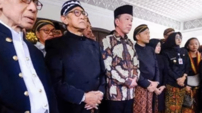 Jokowi: Hormati Deklarasi PB XIV