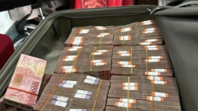 Notaris Anik Suryani Dilaporkan