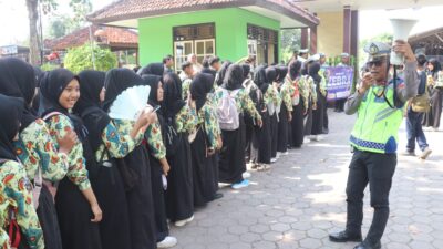 Gencarkan Edukasi Keselamatan Bagi Pelajar