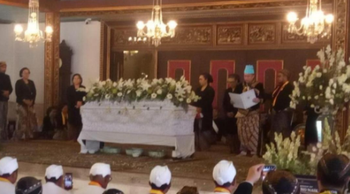 Putra Mahkota Mengumumkan Gelar