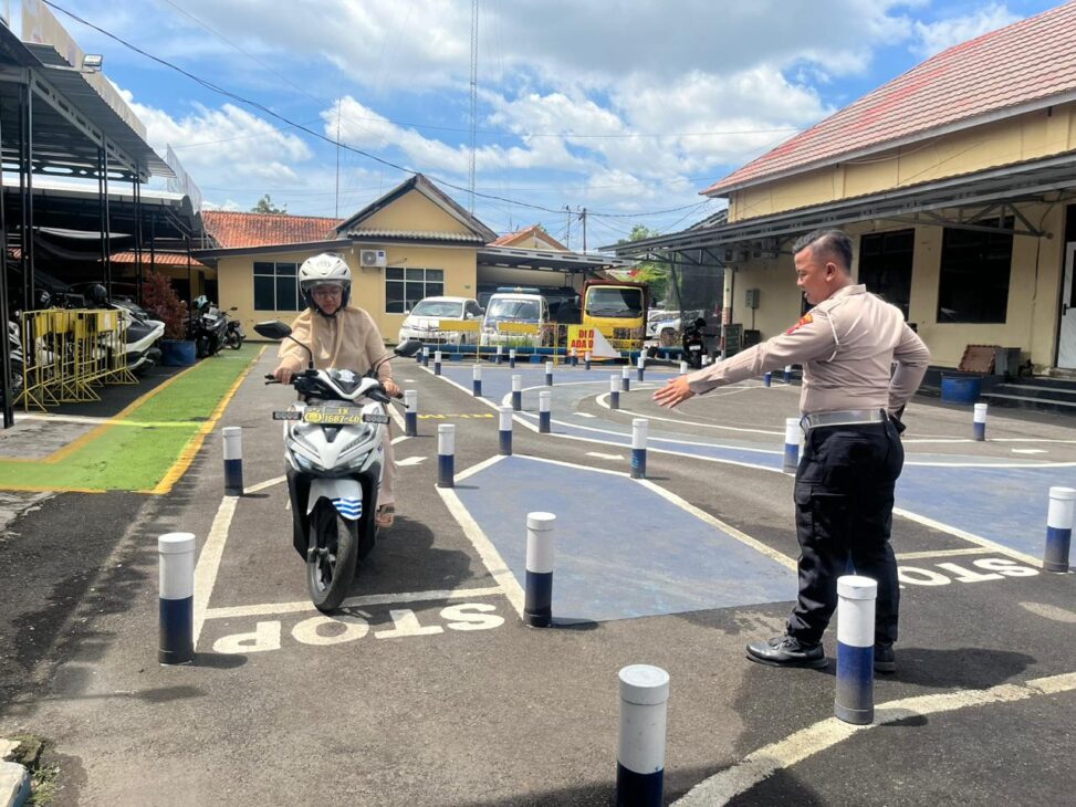 Satlantas Polres Tegal Tingkatkan Pelayanan