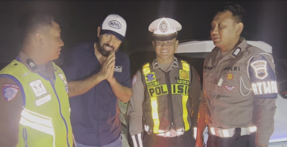 Layanan PAMAPTA 110 Bantu WNA