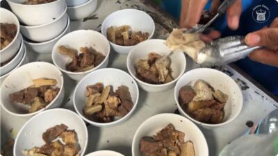 Kisah Inspiratif Penjual Bakso Jeroan di Semarang Meraih Sukses