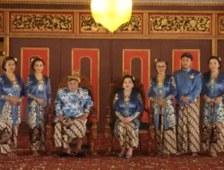 Suasana Tahlilan 7 Harian Paku Buwono XIII di Keraton Kasunanan Surakarta