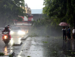 Waspada Cuaca Ekstrem: Potensi Hujan Lebat dan Angin Kencang