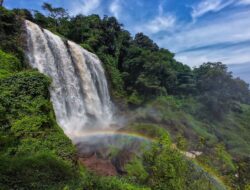 Panorama Wisata Kendal Curug Sewu, Sarana Liburan Terbaik!