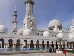 8 Ragam Wisata Religi di Solo 2025, Tenang Dan Nilai Sejarah!