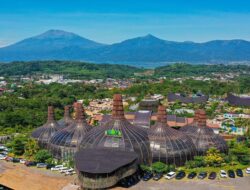 6 Rekomendasi Wisata Semarang dekat Area Simpang Lima!