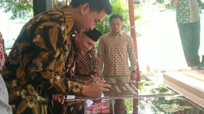 Bupati Wonogiri Setyo Sukarno KGPAA Mangkunegara X