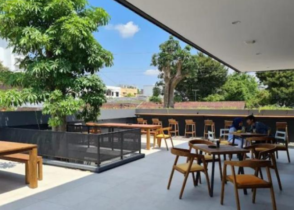 7 Kafe Estetik di Solo untuk Foto OOTD